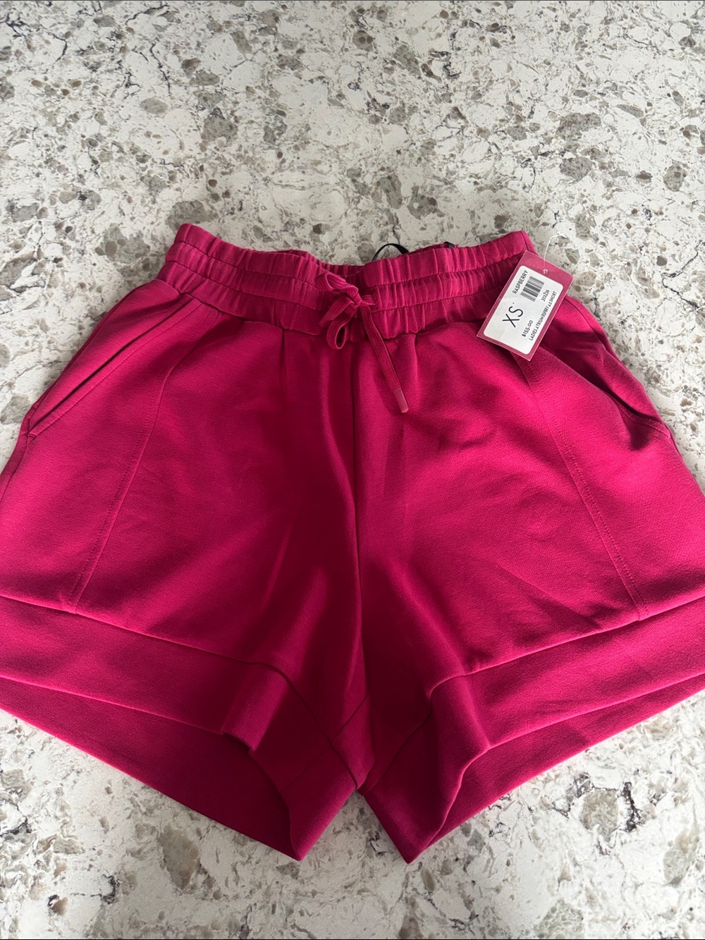 BNWT Varley Rasberry Drawstring Atrium Double Soft shorts